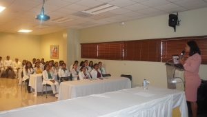 Con conferencia magistral, Hospital Materno Dr. Reynaldo Almánzar conmemora Día Internacional de la Lucha contra el Cáncer de Mama