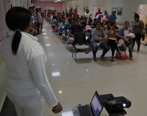 Hospital Materno cierra semana de sensibilización contra el cáncer de mama.