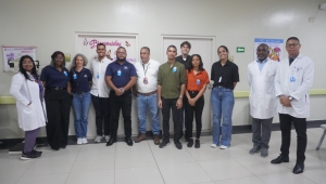 Hospital Materno Dr. Reynaldo Almánzar recibe visita de delegación de Clínica de Familia para benchmarking