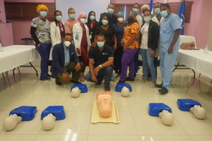 Personal médico del hospital Materno Reynaldo Almánzar recibe capacitación