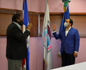 SRSM juramenta  nuevo director del Hospital Materno Reynaldo Almánzar