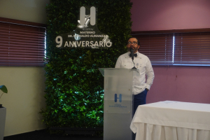 32 colaboradores del Hospital Materno Dr. Reynaldo Almánzar fueron reconocidos en el marco de la celebración de su 9no aniversario