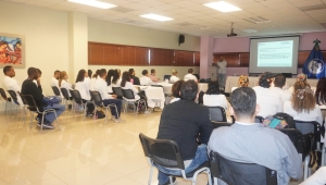SNS imparte capacitación a médicos sonografistas del hospital Materno Dr. Reynaldo Almánzar