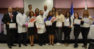 Hospital Materno Reynaldo Almánzar reconoce empleados meritorios